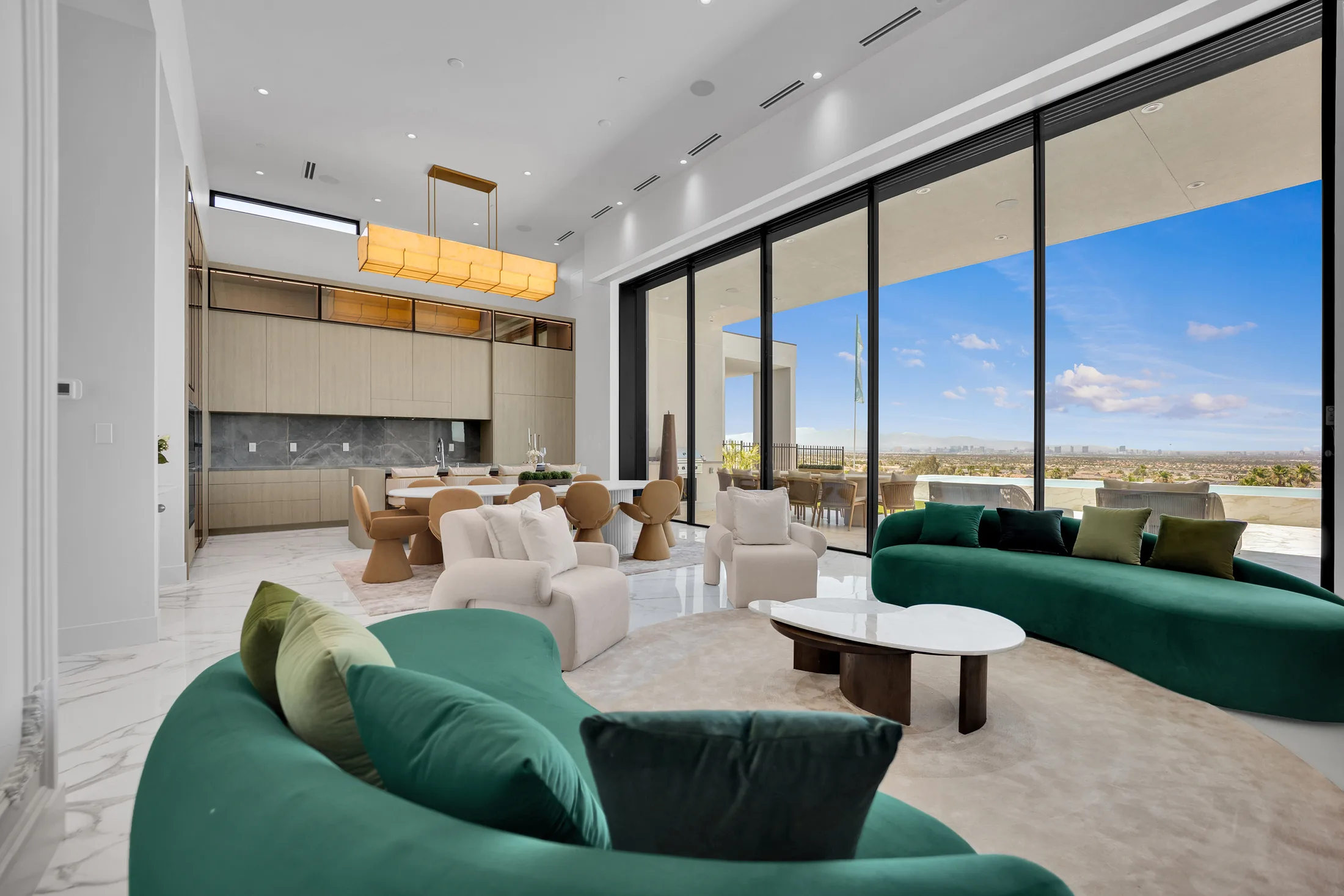 Euro Chic interior by Livv